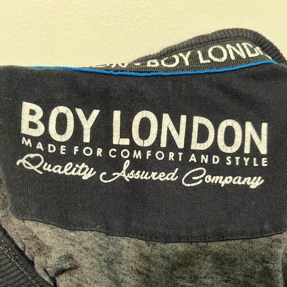 Boy London Gray & Black Logo Graphic T-Shirt - Pit to Pit 21.5” - Picture 4 of 12